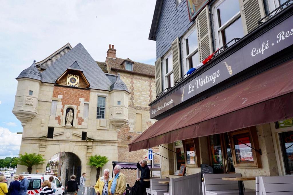 Bed and Breakfast Le Bourg Asnieres-en-Bessin Exteriér fotografie