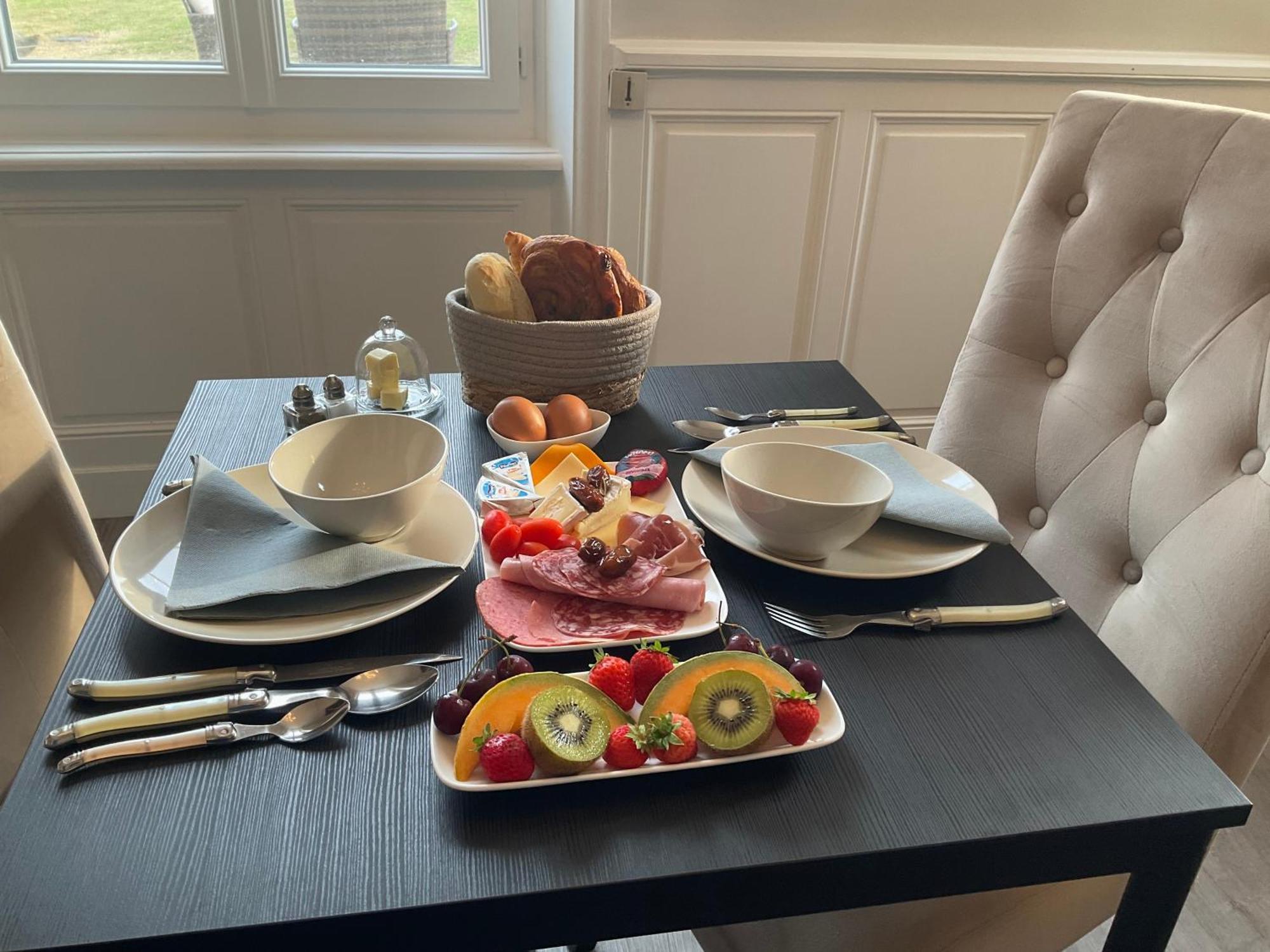 Bed and Breakfast Le Bourg Asnieres-en-Bessin Exteriér fotografie